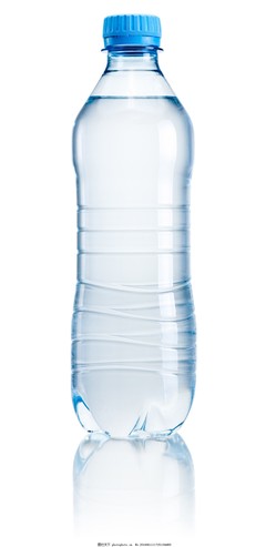 一瓶装矿泉水图片